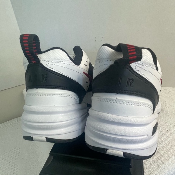 Nike Black & White Air Monarch ~ Size 11
Athletic ~ Training Shoes - Picture 9 of 14